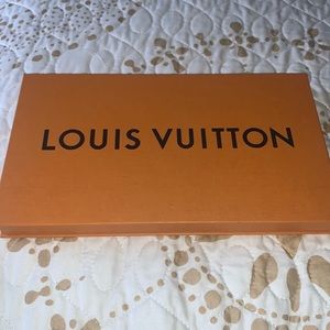 Louis Vuitton Gift card Box